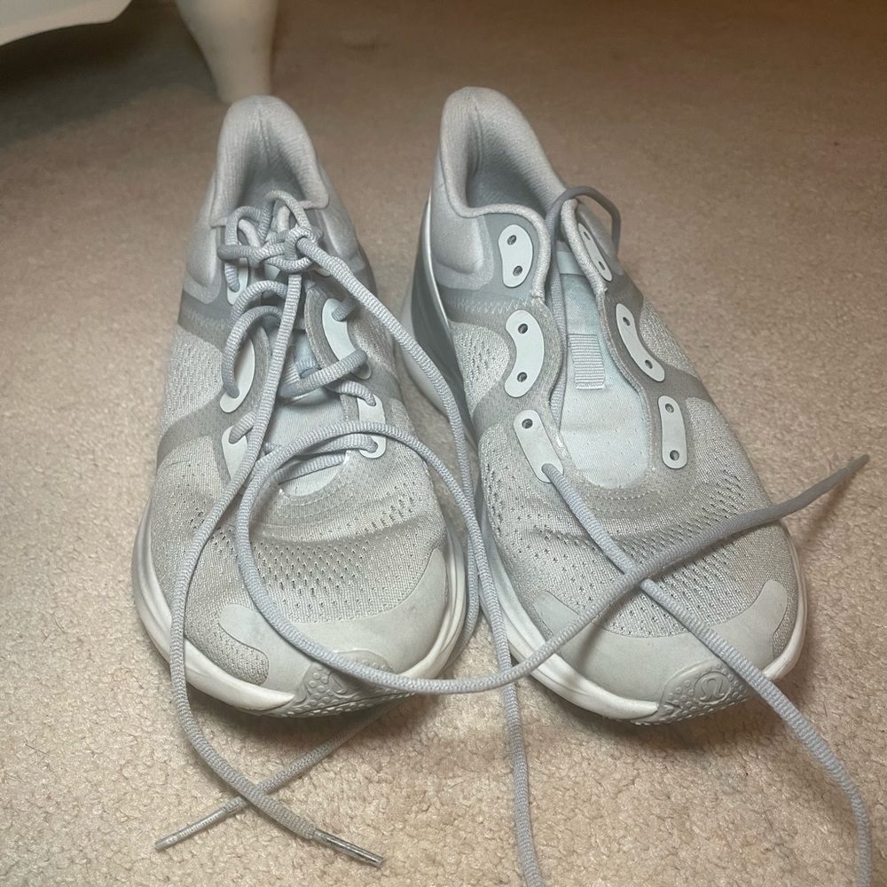 Lululemon Blissful Running Shoe